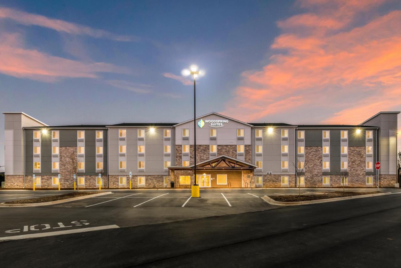 Woodspring Suites Charlotte - University Research Park Εξωτερικό φωτογραφία